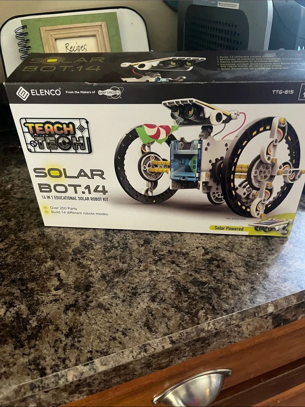 Teach Tech Solar Bot.14 Kids Educational Solar Robot Kit - White & Green